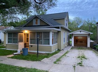301 Lincoln St, Washington, IL 61571