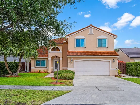 15891 SW 84th St, Miami, FL 33193