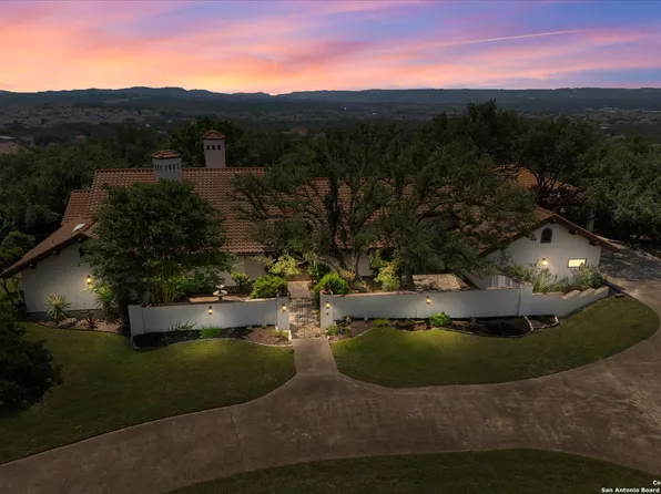 8122 Triple Crown, Fair Oaks Ranch, TX 78015