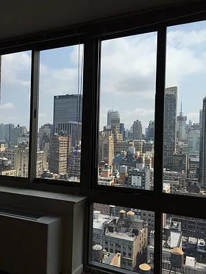 Rented by Chelsea Tower | media 17