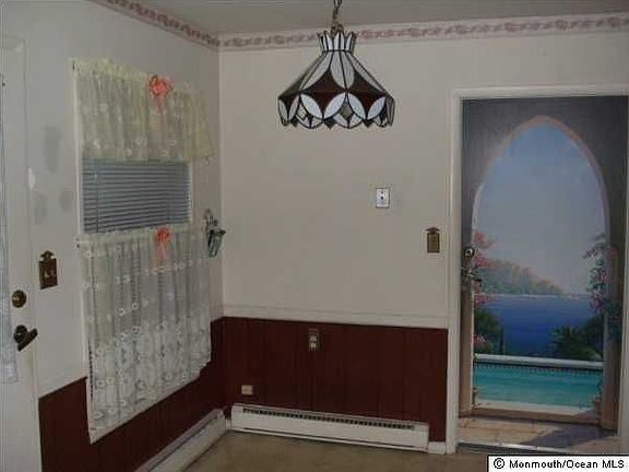 3rd image of 286A Malvern Ct