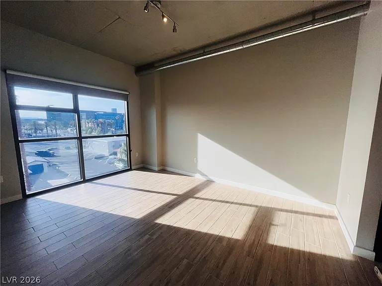 353 E Bonneville Ave #419 — Photo 9