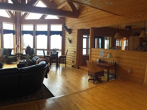 5th image of 10070 Shore Dr