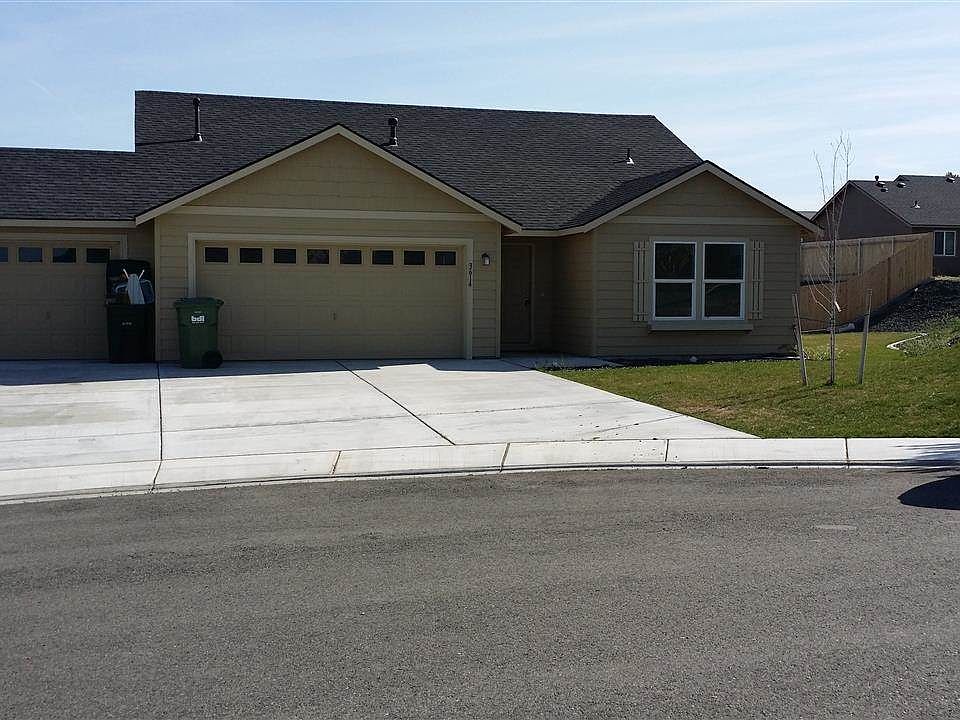 1st image of 3614 Laguna Ct