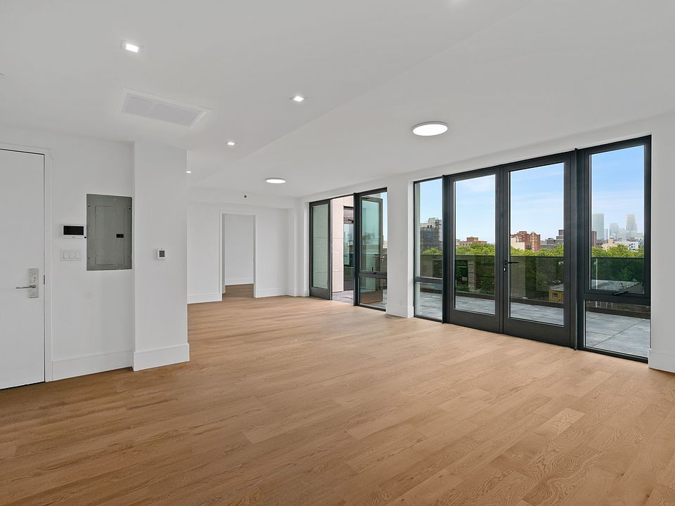 1st image of 14-27 28th Ave #205