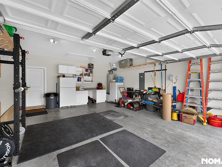 626 Cari Ln — Photo 31