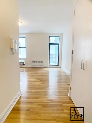 Rented by A Space Realty NY LLC | media 3