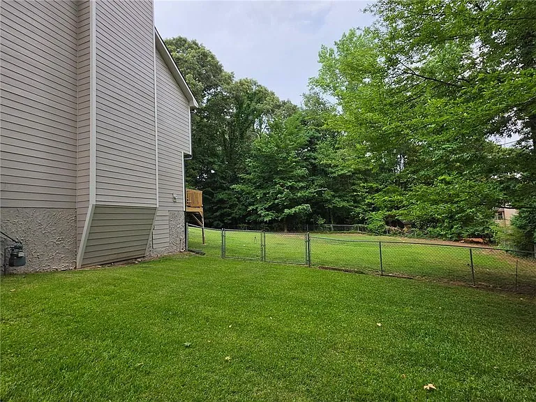 3080 Stone Oak Dr — Photo 15