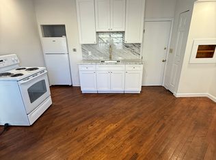 313 Essex St Unit 105, Salem, MA 01970