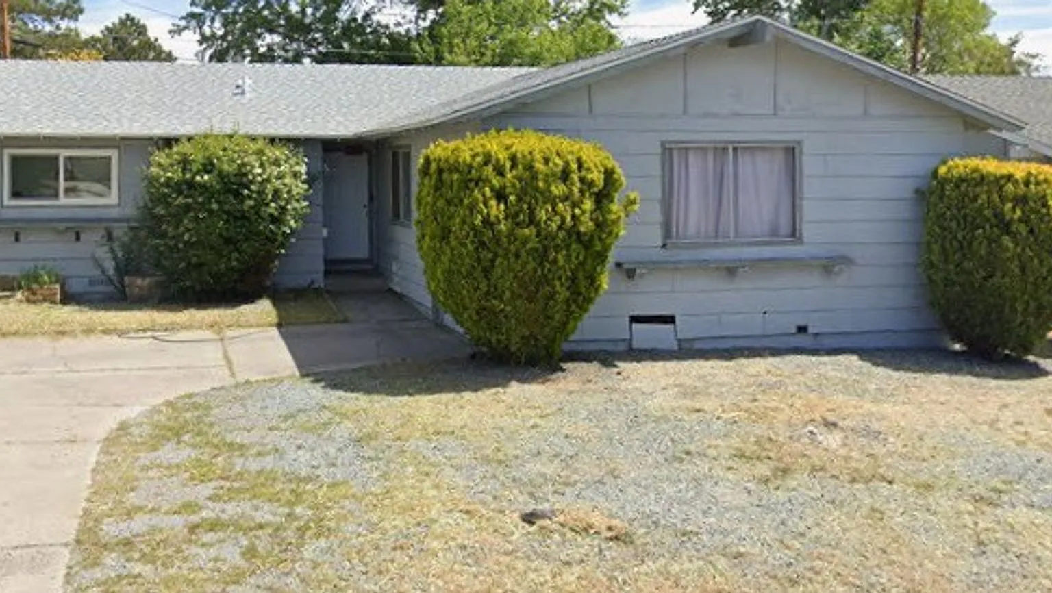 3234 Heights Drive - Freshly painted throughout with beautifully refinished hardwood floors! — Photo 1