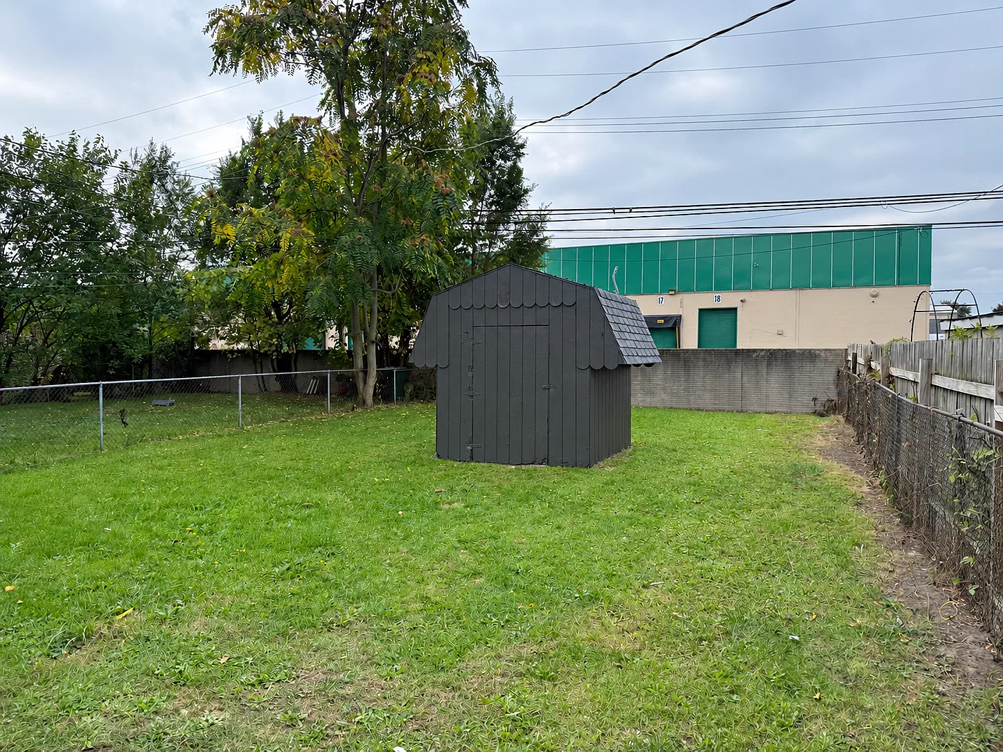 2 bed, 800 sqft, $1,400 — Photo 3