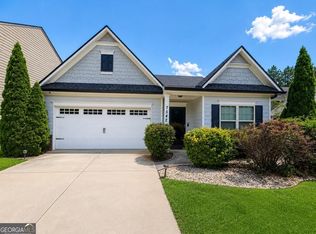 7542 Saint David St, Fairburn, GA 30213