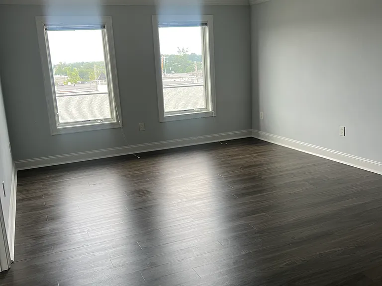 145 Broad St #6 — Photo 12