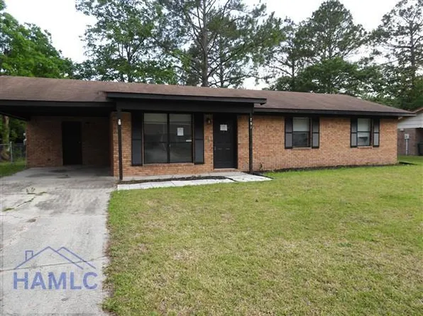 791 Wildwood Dr, Hinesville, GA 31313