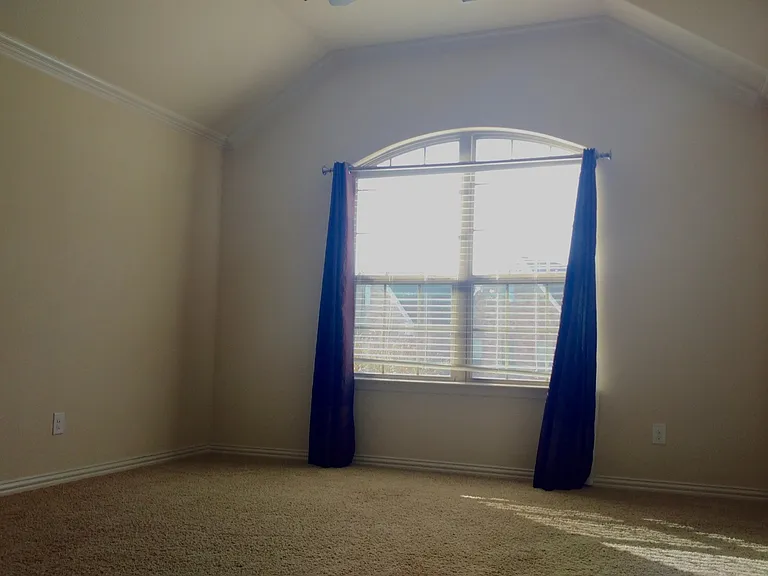 6608 Rutherford Rd — Photo 7