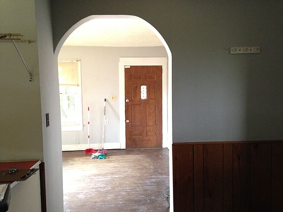 2nd image of 1609 Bradford St