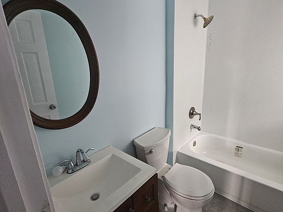 5th image of 1395 E 25th St #1