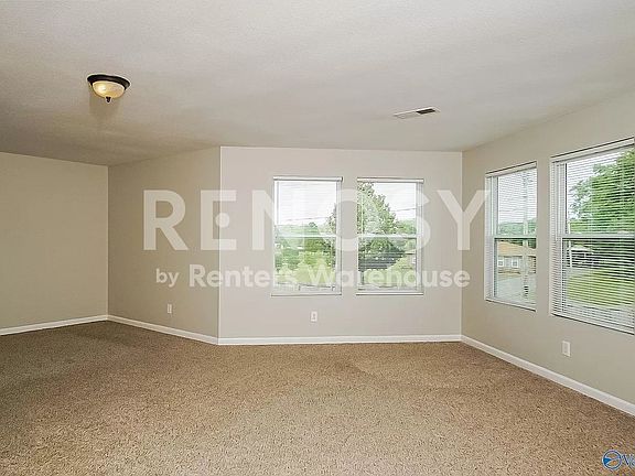 3rd image of 123 Forestbrook Dr