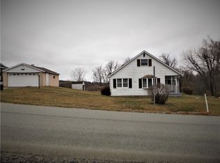 483 Pleasant View Smock Rd, Smock, PA 15480