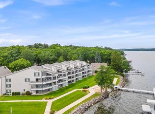 W1400 Spring Grove Rd UNIT 102, Ripon, WI 54971