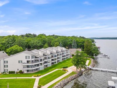 W1400 Spring Grove Road #102, Ripon, WI, 54971
