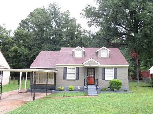 2472 James Rd Photo 1