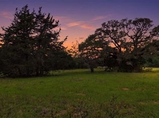 1165 County Road 213, Weimar, TX 78962