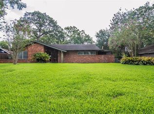 8107 Glen Valley Dr, Houston, TX 77061
