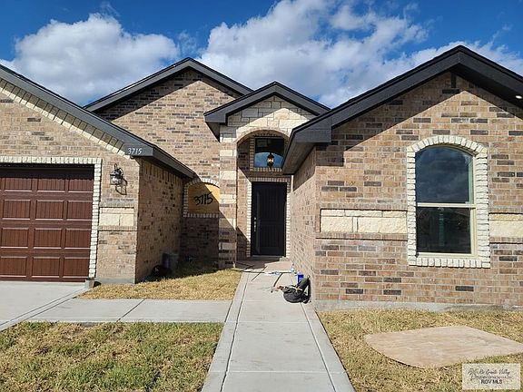 2nd image of 3715 Oviedo Dr