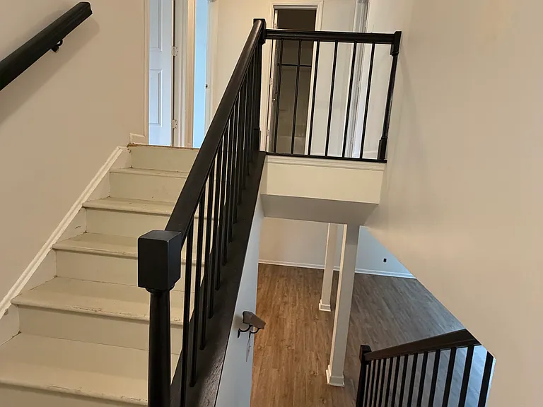 874 Baltimore Pl SW — Photo 17