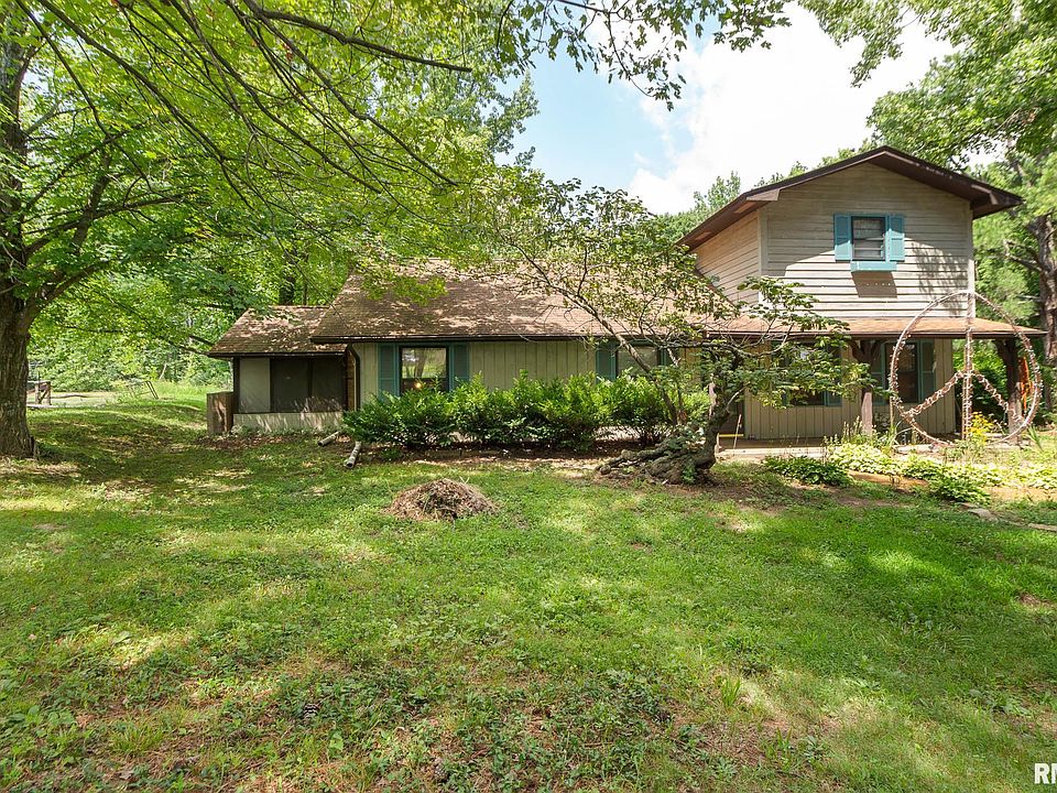 1st image of 1110 Harmony Ln