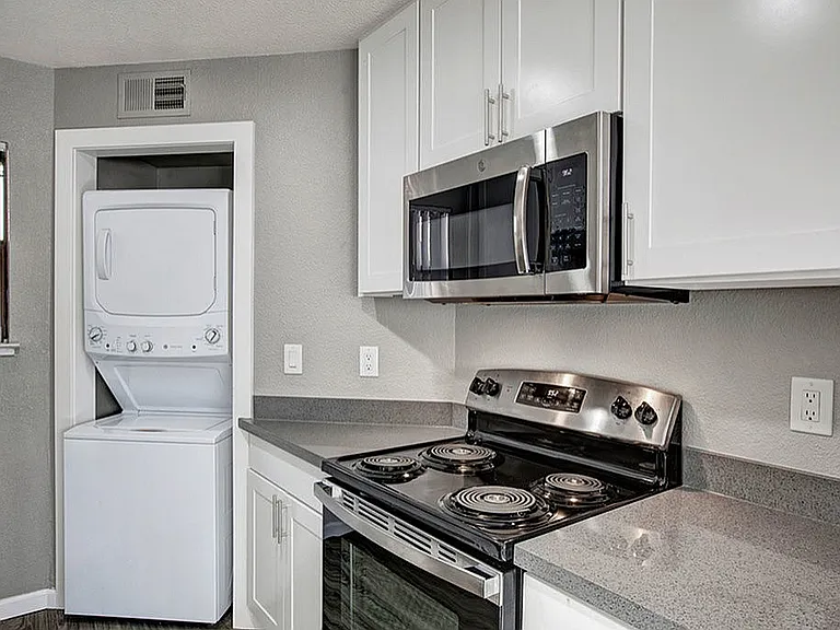 Living-at-the-Orchard_4