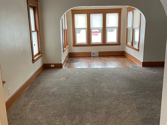 LR & Sunroom from DR