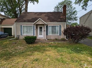 608 Willard Ave SE, Warren, OH