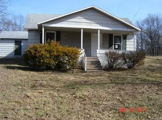 4862 Davis Crossing Rd, Park Hills, MO 63601