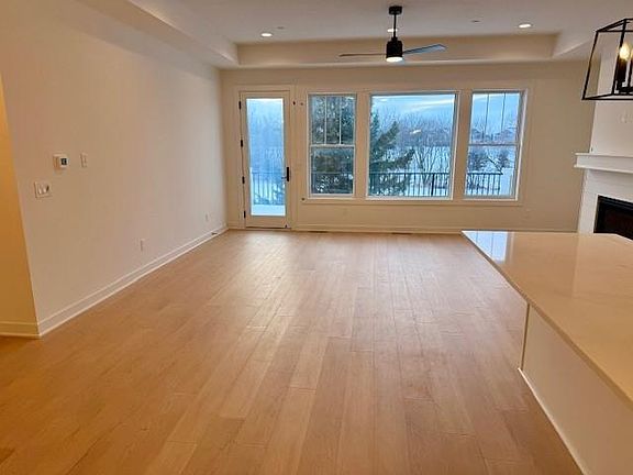 5th image of 1483 Belvior Ln NE