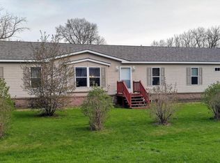 402 3rd St N, Buffalo, ND 58011