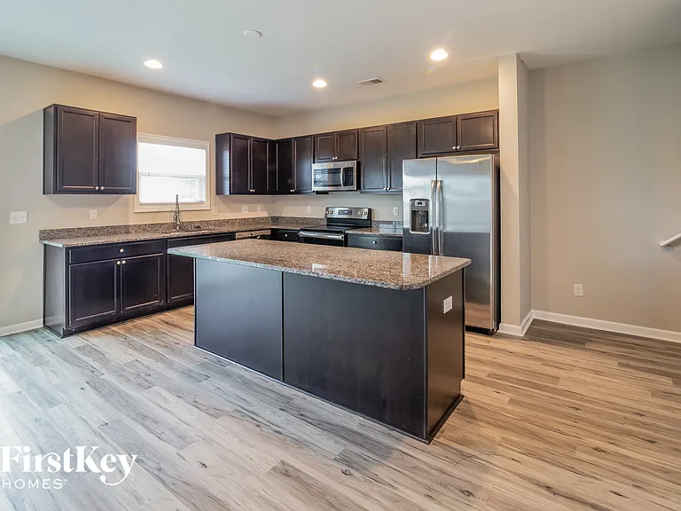 146 Clydesdale Cir — Photo 7