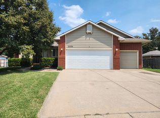 2534 N Amarado St, Wichita, KS 67205