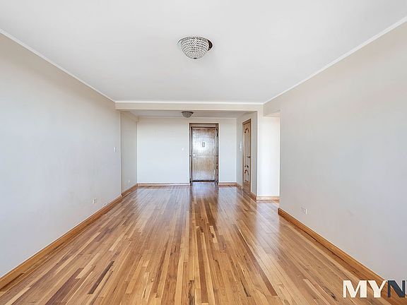 4th image of 2711 Avenue D #D
