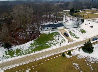 14531 Easy St, Camden, MI 49232