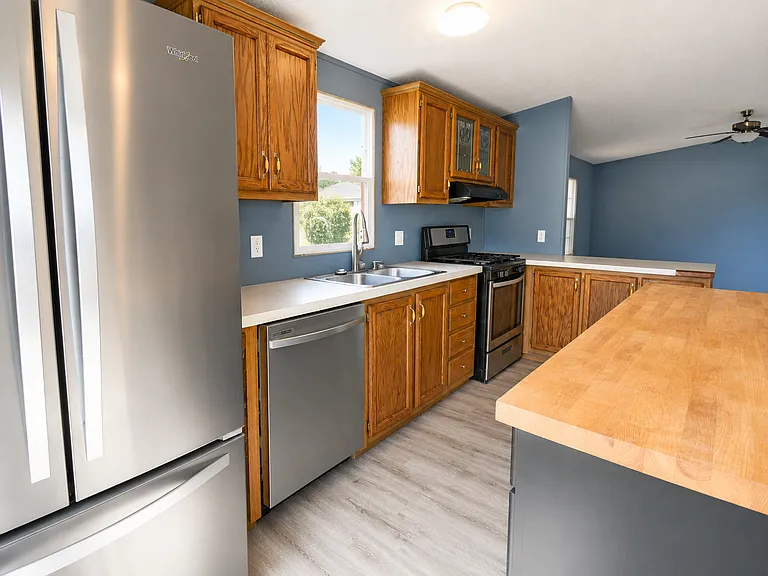 1201 Cherokee Dr — Photo 10