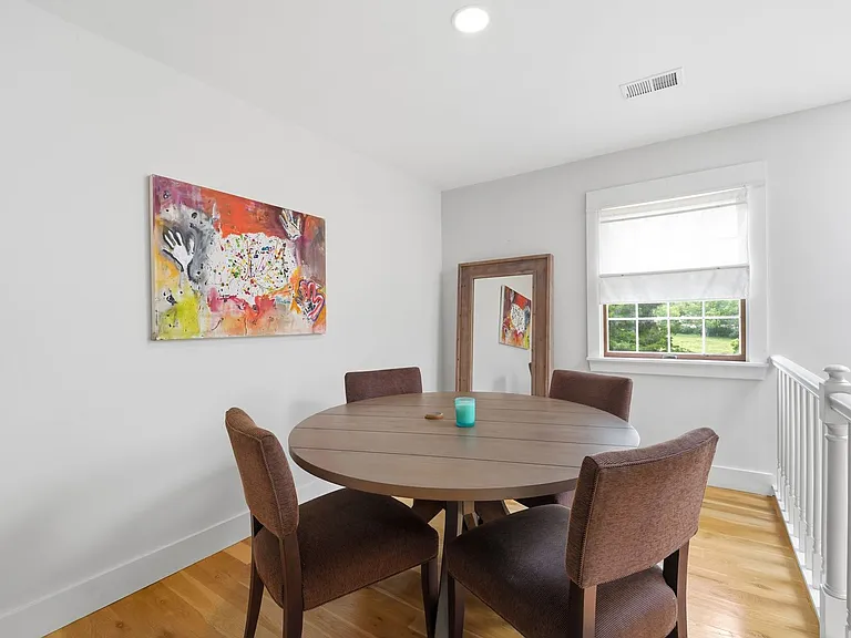 10200 Grandview Rd — Photo 19