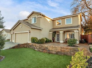 2215 Auburn Ravine Dr, Lincoln, CA 95648