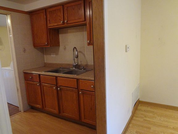 3rd image of 2020 Berkshire Cir Unit E