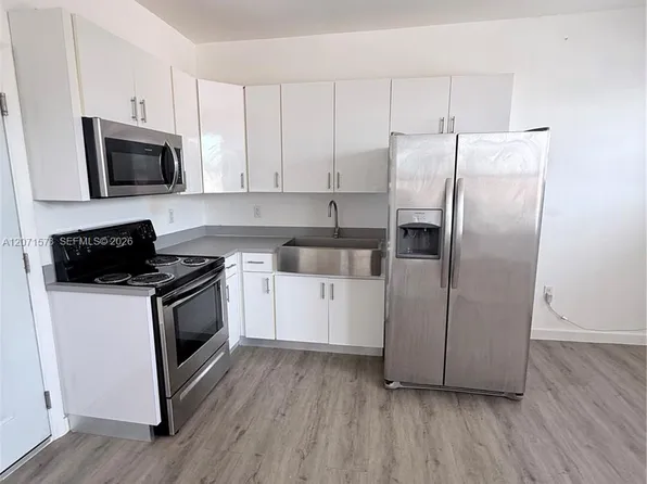 402 NW 12th Ave, Miami, FL