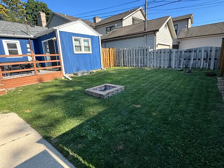 320 S Cass Ave — Photo 17