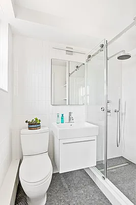 Sold by Corcoran | media 21