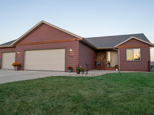 5901 W Valley View Cir, Sioux Falls, SD 57107