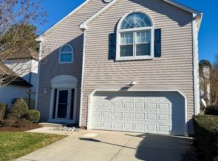 1801 Woodmill St, Chesapeake, VA 23320